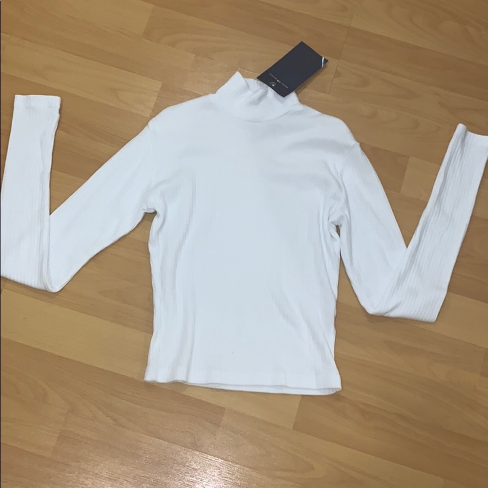 white turtle neck cropped brandy melville shirt